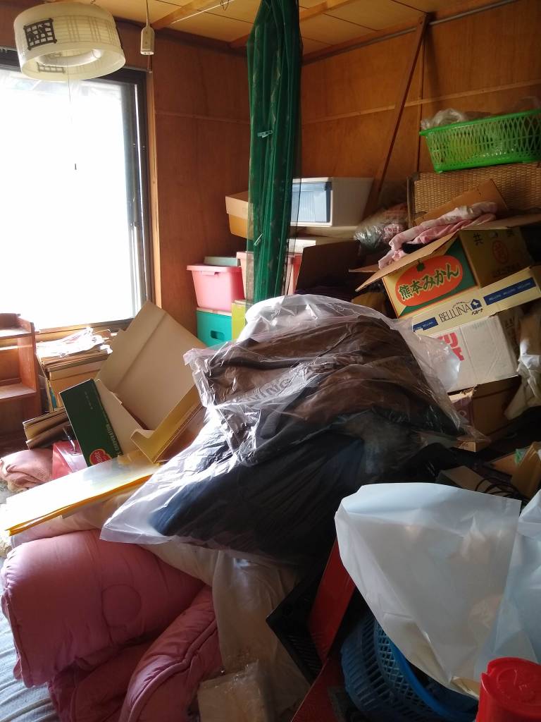 ゴミ溜めの部屋掃除 Kiko Days ゴミ溜めの部屋掃除 Kiko Days
